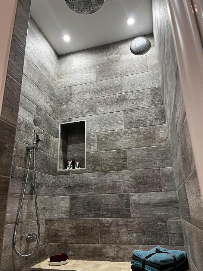 Le Marechal Duplex - Appartement Avec Jacuzzi - Caen Hyper Centre Exterior photo